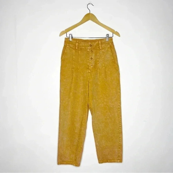 Young Fabulous and Broke YFB Khaki High Waisted Straight Leg Pants Size Medium - Picture 2 of 8